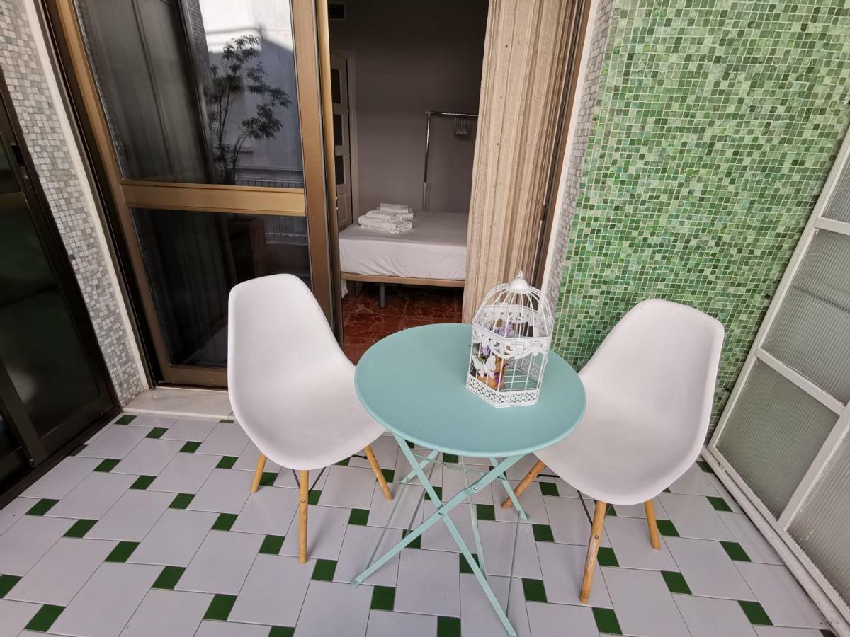Eduardo Lucena 5, Mezquita Appartement Córdoba Buitenkant foto