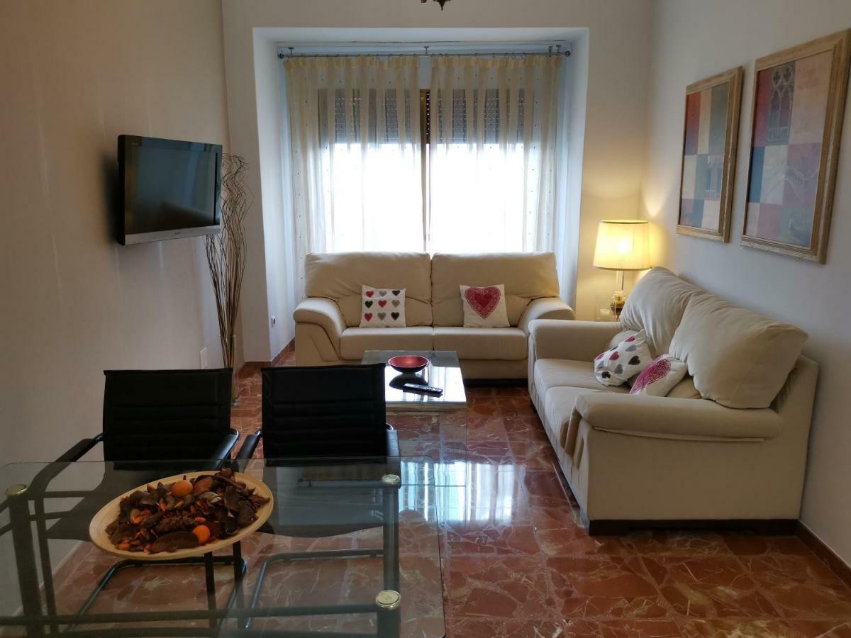 Eduardo Lucena 5, Mezquita Appartement Córdoba Buitenkant foto
