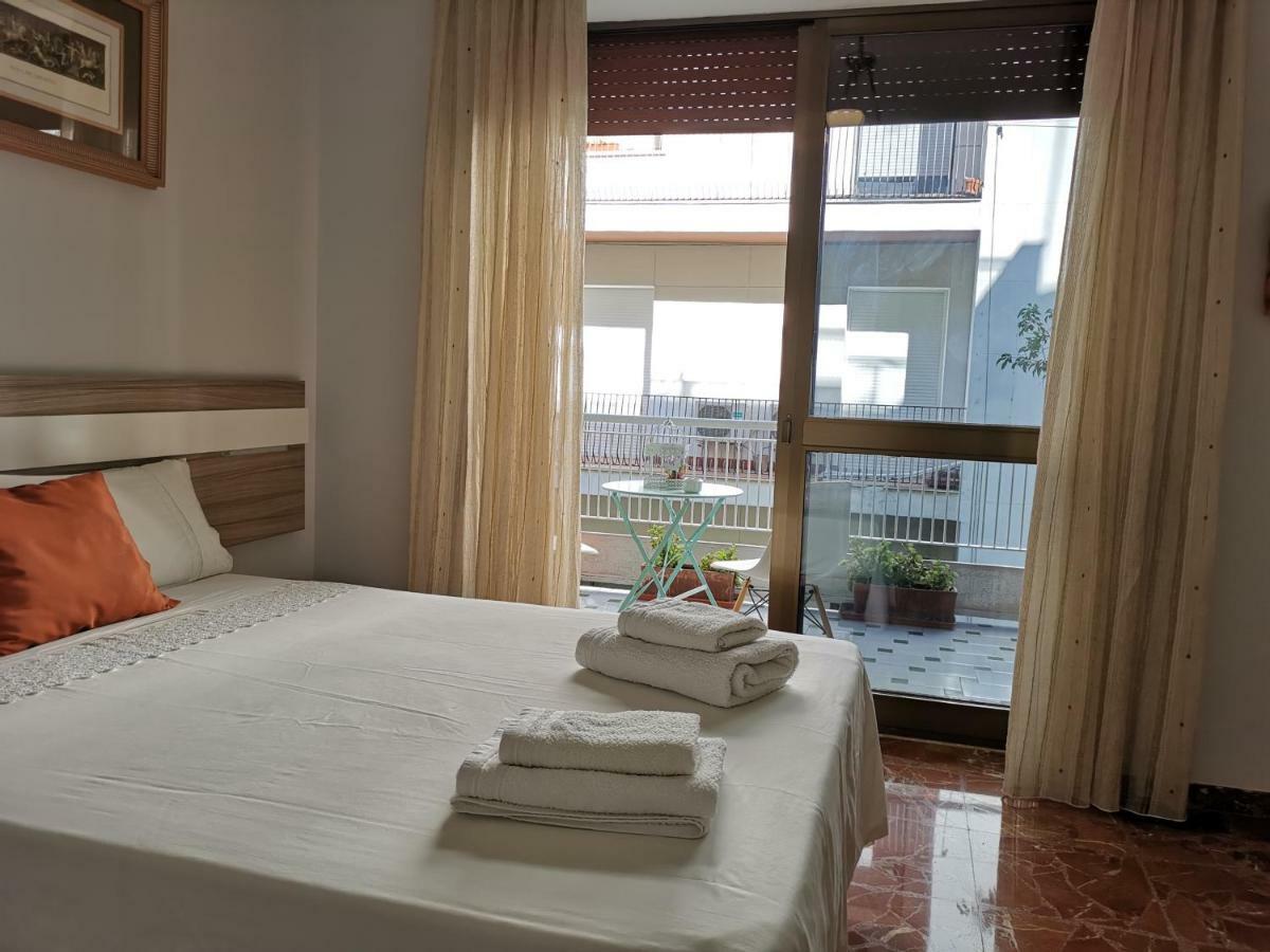 Eduardo Lucena 5, Mezquita Appartement Córdoba Buitenkant foto